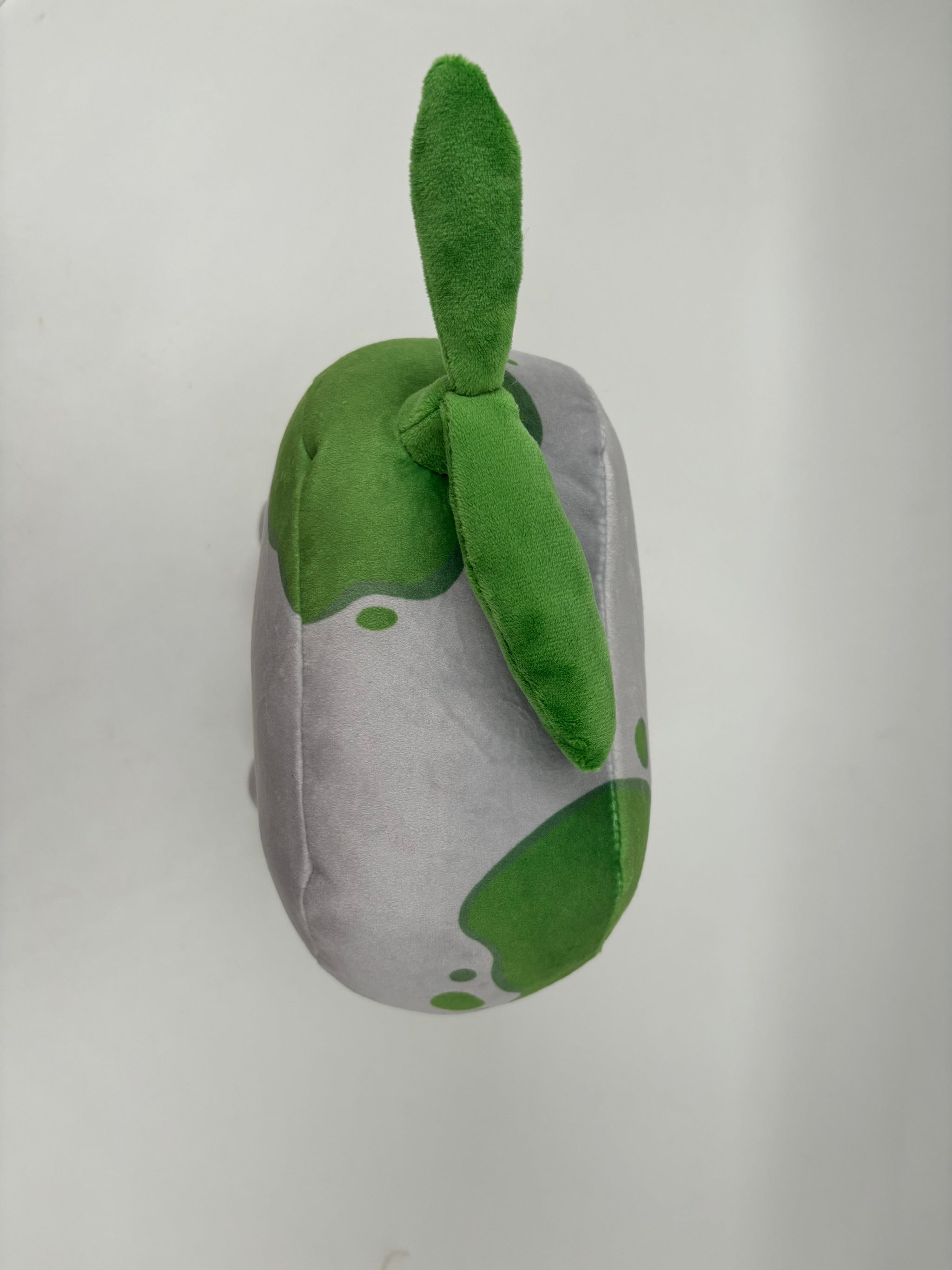 Pebbill | Golem Plush 🗿 - TOTYM